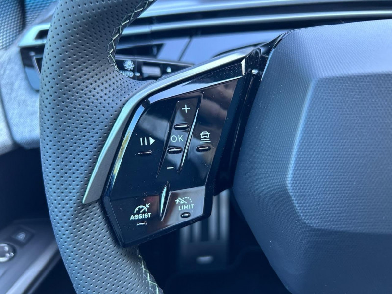 Photo 9 de l'offre de PEUGEOT 3008 1.2 HYBRID 145CH GT E-DCS6 à 34980€ chez CSVO