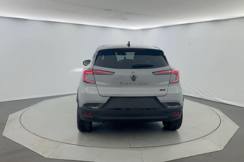Photo 13 Renault CAPTUR II 1.6 E-TECH FULL HYBRID 145CH TECHNO Hybride GRIS RAFALE/TN en vente chez CSVO Photo 13 de l'offre de RENAULT CAPTUR II 1.6 E-TECH FULL HYBRID 145CH TECHNO à 29480€ chez CSVO