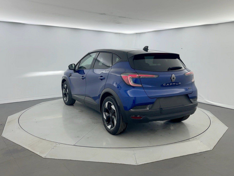 Photo 16 Renault CAPTUR II 1.6 E-TECH FULL HYBRID 145CH TECHNO Hybride BLEU IRON/TN en vente chez CSVO Photo 16 de l'offre de RENAULT CAPTUR II 1.6 E-TECH FULL HYBRID 145CH TECHNO à 29480€ chez CSVO