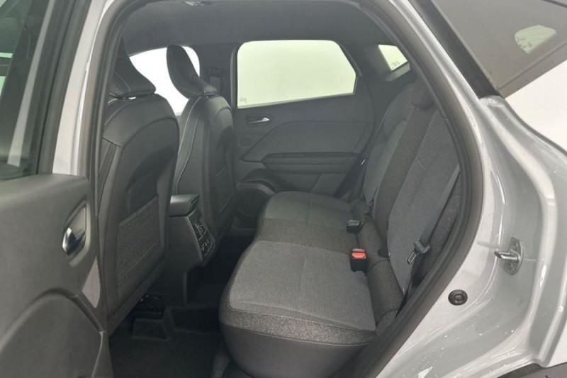Photo 10 Renault CAPTUR II 1.6 E-TECH FULL HYBRID 145CH TECHNO Hybride GRIS RAFALE/TN en vente chez CSVO Photo 10 de l'offre de RENAULT CAPTUR II 1.6 E-TECH FULL HYBRID 145CH TECHNO à 29480€ chez CSVO
