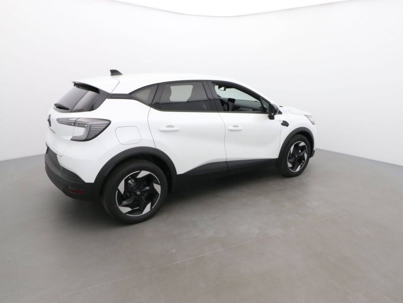 Photo 16 de l'offre de RENAULT CAPTUR II 1.3 TCE MILD HYBRID 140CH TECHNO à 24990€ chez CSVO