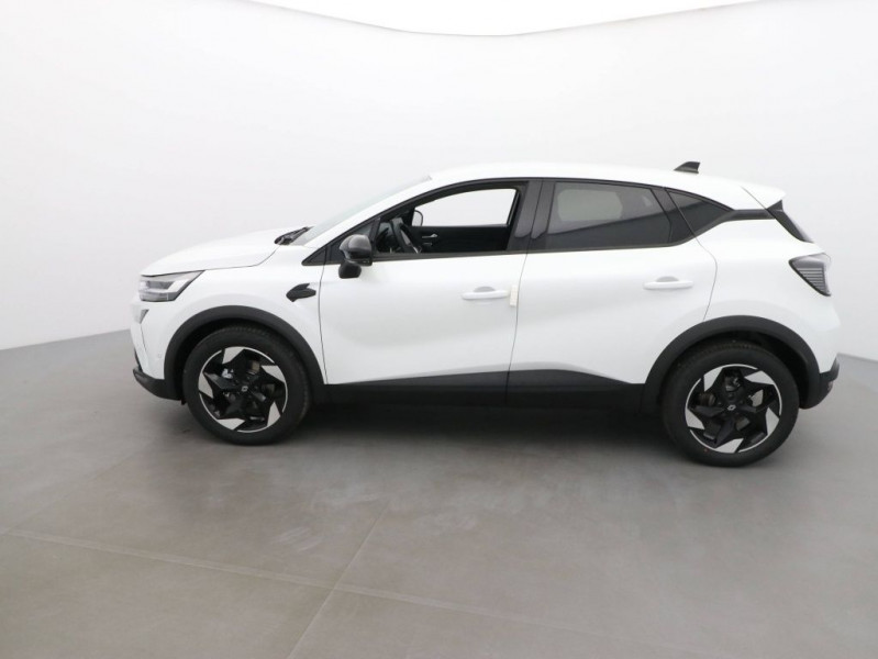 Photo 13 de l'offre de RENAULT CAPTUR II 1.3 TCE MILD HYBRID 140CH TECHNO à 24990€ chez CSVO