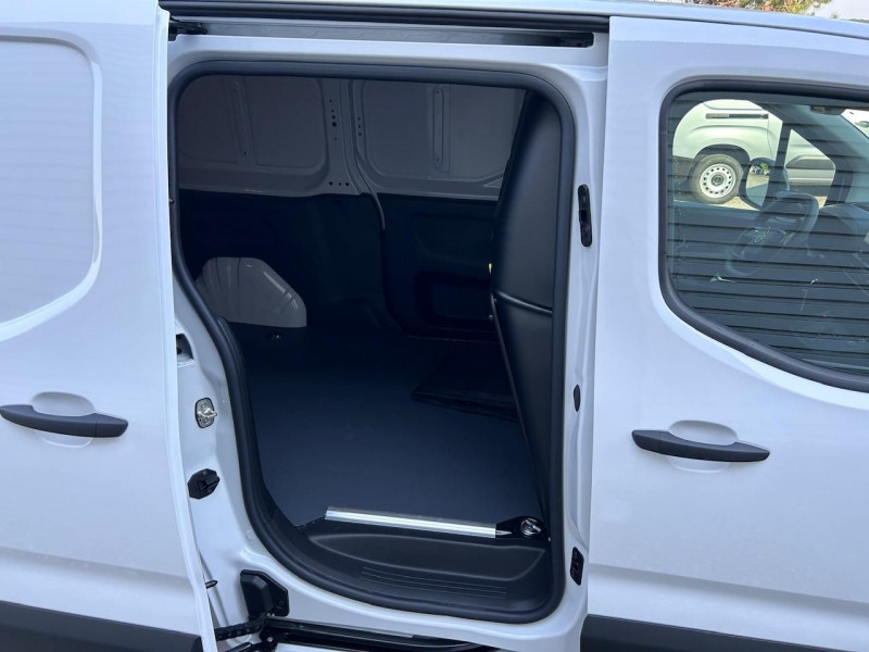 Photo 18 de l'offre de CITROEN BERLINGO VAN XL 950KG BLUEHDI 130CH S&S EAT8 à 25790€ chez CSVO
