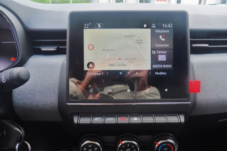 Photo 8 de l'offre de RENAULT CLIO V CAMERA GPS+ROUE DE SECOURS 1.5 BLUE DCI 100CH EVOLUTION - 24 à 20630€ chez CSVO