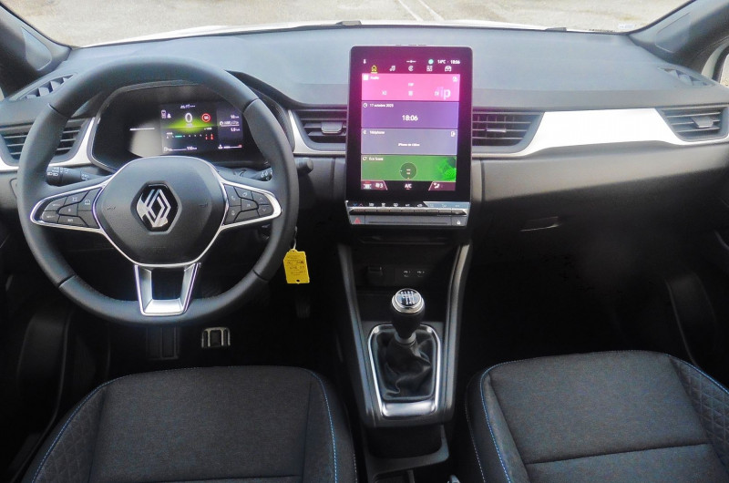 Photo 4 Renault CAPTUR II 1.0 TCE 90CH EVOLUTION Essence BLANC NACRE/TN en vente chez CSVO Photo 4 de l'offre de RENAULT CAPTUR II 1.0 TCE 90CH EVOLUTION à 20960€ chez CSVO