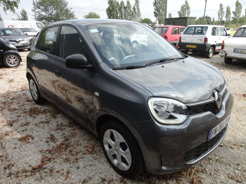 Photo 6 de l'offre de RENAULT TWINGO III 0.9 TCE 95CH INTENS - 20 à 0€ chez TPL AUTO
