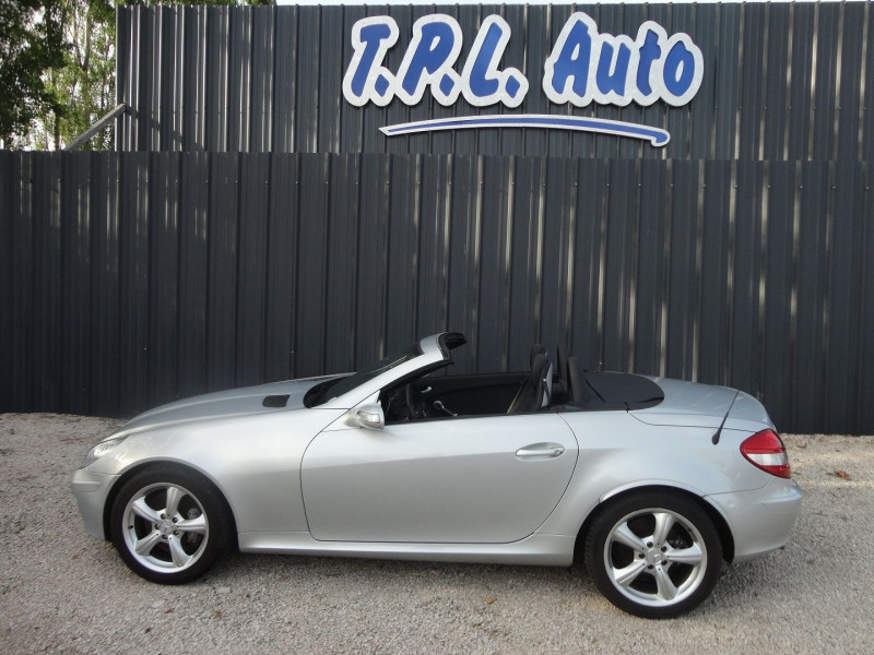 Photo 8 de l'offre de MERCEDES-BENZ CLASSE SLK 350 à 22500€ chez TPL AUTO