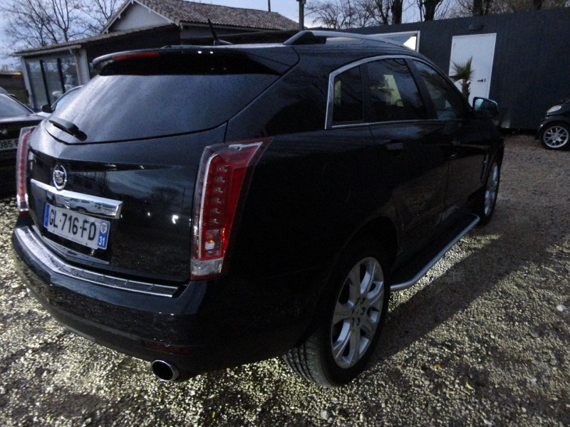 Photo 6 de l'offre de CADILLAC SRX 3.0 V6 AWD SPORT LUXURY  BA à 14900€ chez TPL AUTO