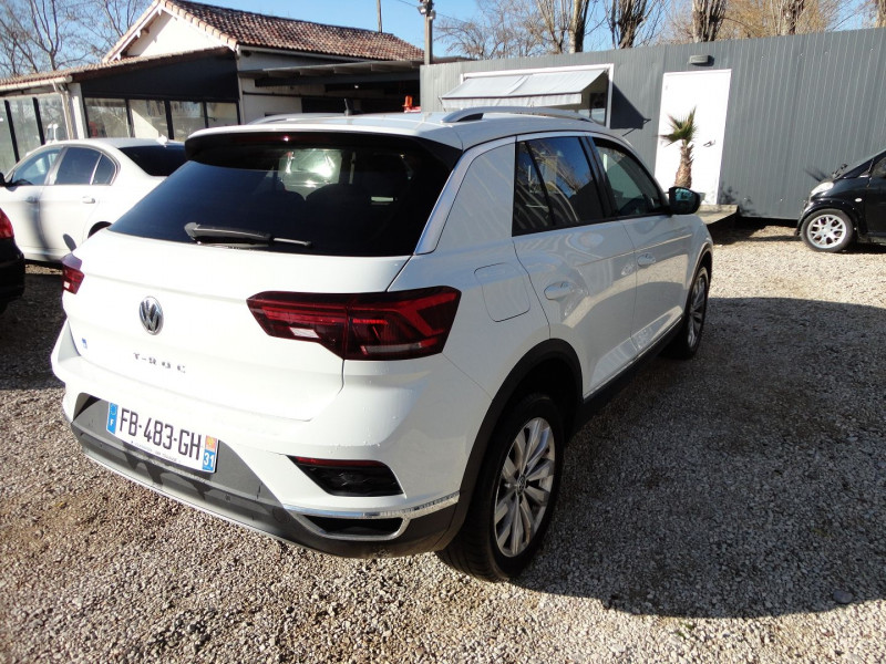 Photo 11 de l'offre de VOLKSWAGEN T-ROC 1.6 TDI 115CH CARAT EURO6D-T à 17000€ chez TPL AUTO