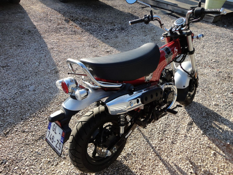 Photo 8 de l'offre de HONDA ST DAX ST125 DAX à 3500€ chez TPL AUTO