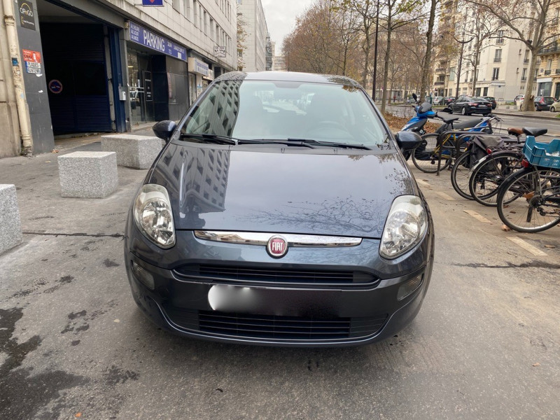Photo 10 de l'offre de FIAT PUNTO EVO 1.4 8V 77CH DYNAMIC 3P à 4490€ chez Iptrans Auto Paris