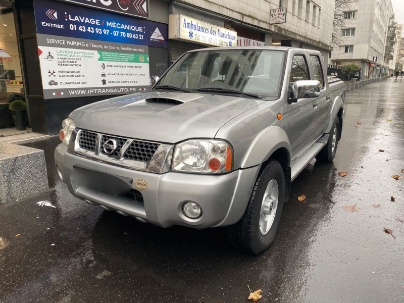 Nissan NAVARA 2.5 DCI 133CH TURBODIESEL 4X4 Diesel GRIS Occasion à vendre