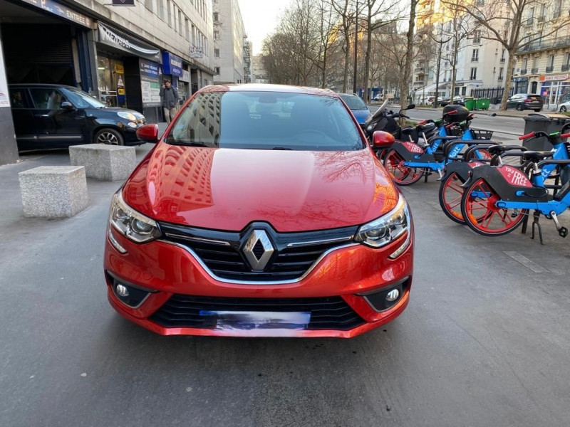 Photo 3 de l'offre de RENAULT MEGANE IV 1.2 TCE 130CH ENERGY LIMITED à 15990€ chez Iptrans Auto Paris