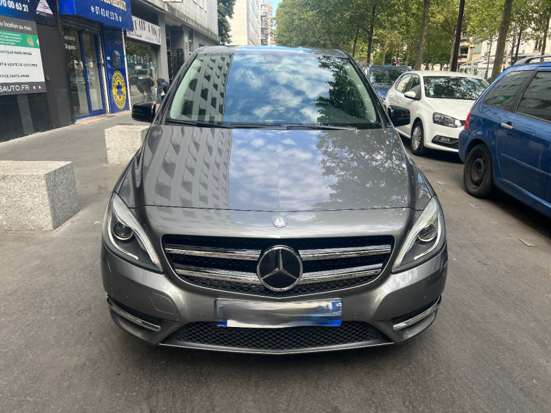 Photo 2 de l'offre de MERCEDES-BENZ CLASSE B 180 à 14990€ chez Iptrans Auto Paris