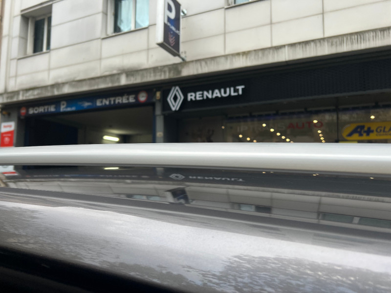 Photo 12 de l'offre de RENAULT GRAND SCENIC III 1.2 TCE 130CH ENERGY BOSE 7 PLACES à 13990€ chez Iptrans Auto Paris