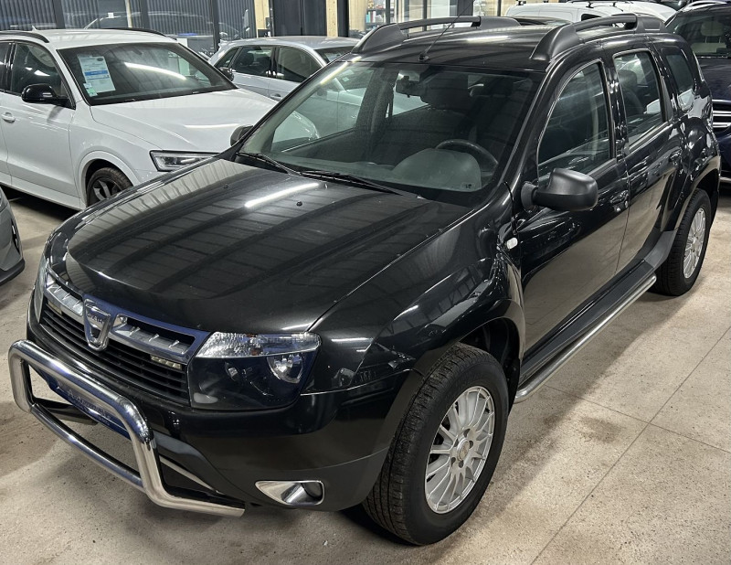 Dacia DUSTER 1.6 16V 105CH 4X4 Essence NOIR Occasion à vendre