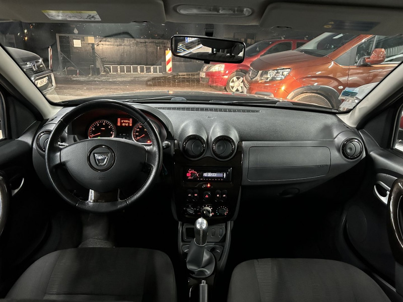 Photo 9 de l'offre de DACIA DUSTER 1.6 16V 105CH 4X2 à 10290€ chez L'Automobile Jérôme BATHIARD