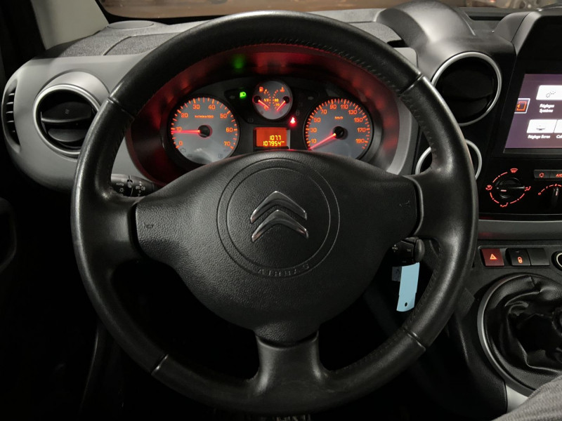 Photo 16 de l'offre de CITROEN BERLINGO MULTISPACE 120 SHINE à 15790€ chez L'Automobile Jérôme BATHIARD
