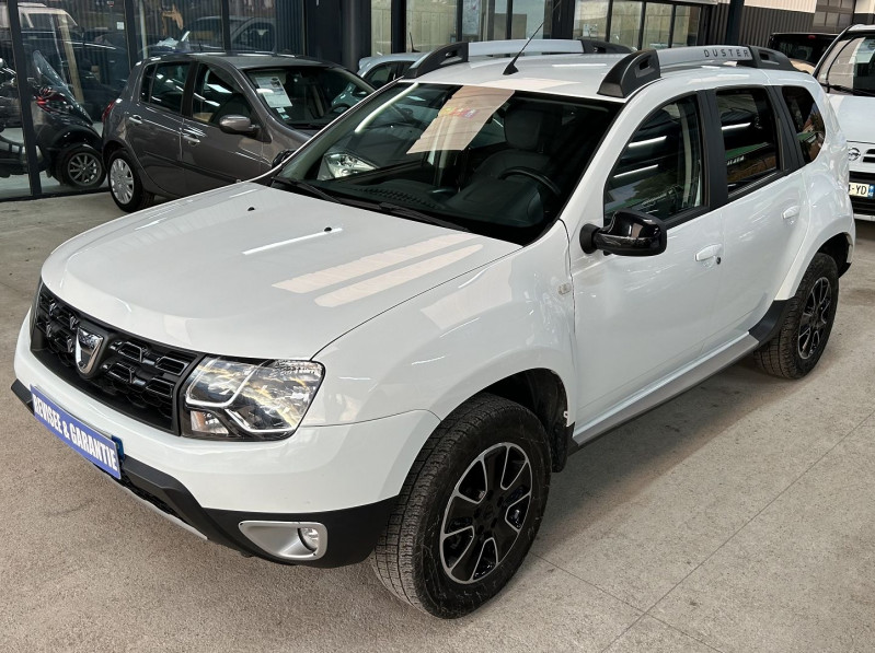 Photo 1 de l'offre de DACIA DUSTER 1.5 DCI 110CH PRESTIGE 4X4 à 15290€ chez L'Automobile Jérôme BATHIARD