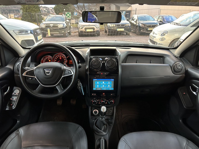 Photo 10 de l'offre de DACIA DUSTER 1.5 DCI 110CH PRESTIGE 4X4 à 15290€ chez L'Automobile Jérôme BATHIARD