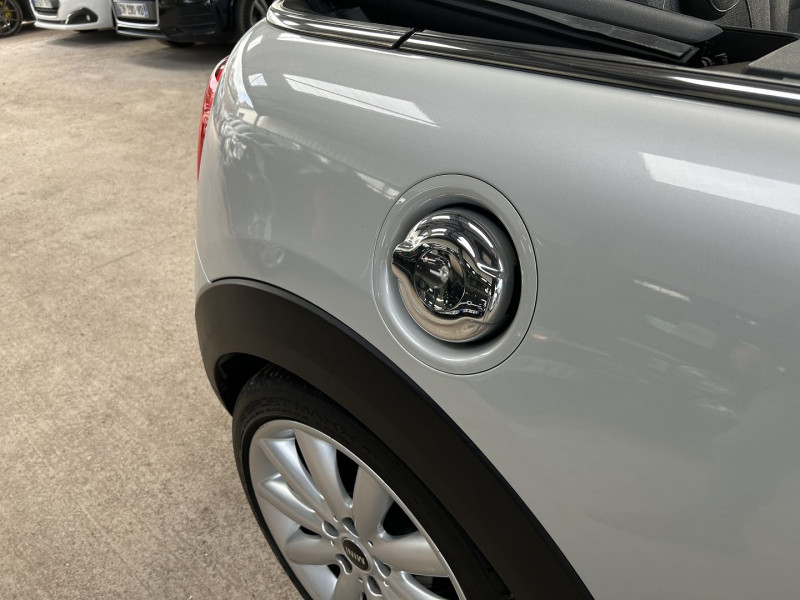 Photo 21 de l'offre de MINI CABRIO COOPER S 192CH à 21890€ chez L'Automobile Jérôme BATHIARD