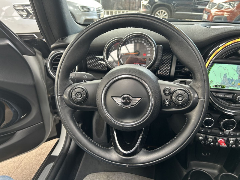 Photo 14 de l'offre de MINI CABRIO COOPER S 192CH EXQUISITE à 20290€ chez L'Automobile Jérôme BATHIARD