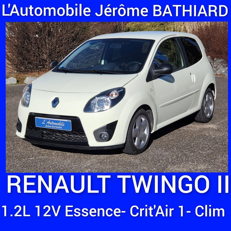 Photo 1 de l'offre de RENAULT TWINGO II 1.2 LEV 16V 75CH YAHOO ECO² à 6290€ chez L'Automobile Jérôme BATHIARD
