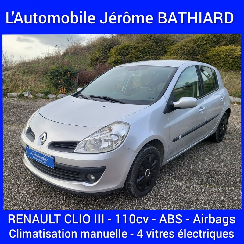 Photo 1 de l'offre de RENAULT CLIO III 1.6 16V 110CH FAP CONFORT DYNAMIQUE 5P à 6290€ chez L'Automobile Jérôme BATHIARD