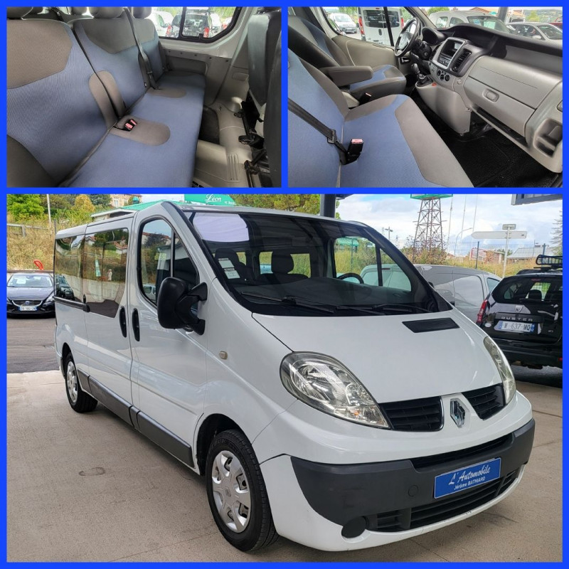 Photo 3 de l'offre de RENAULT TRAFIC II PASSENGER 2.0 DCI 90CH GRAND AUTHENTIQUE à 17990€ chez L'Automobile Jérôme BATHIARD