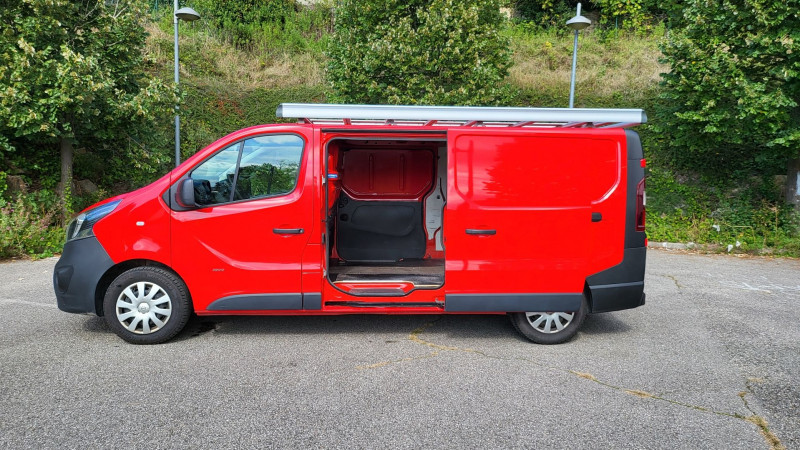 Photo 15 de l'offre de OPEL VIVARO FG F2900 L2H1 1.6 CDTI BITURBO 140 PACK CLIM + à 13290€ chez L'Automobile Jérôme BATHIARD