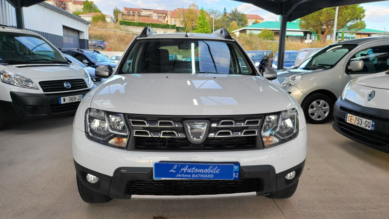 Photo 7 de l'offre de DACIA DUSTER 1.5 DCI 110CH PRESTIGE 4X4 à 14990€ chez L'Automobile Jérôme BATHIARD