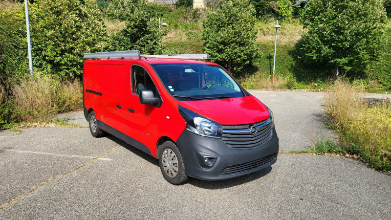 Photo 8 de l'offre de OPEL VIVARO FG F2900 L2H1 1.6 CDTI BITURBO 140 PACK CLIM + à 13290€ chez L'Automobile Jérôme BATHIARD