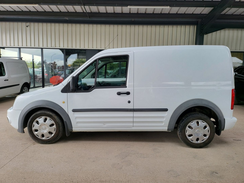 Photo 13 de l'offre de FORD TRANSIT CONNECT 1.8 TDCI 90CH COOL PACK à 10290€ chez L'Automobile Jérôme BATHIARD