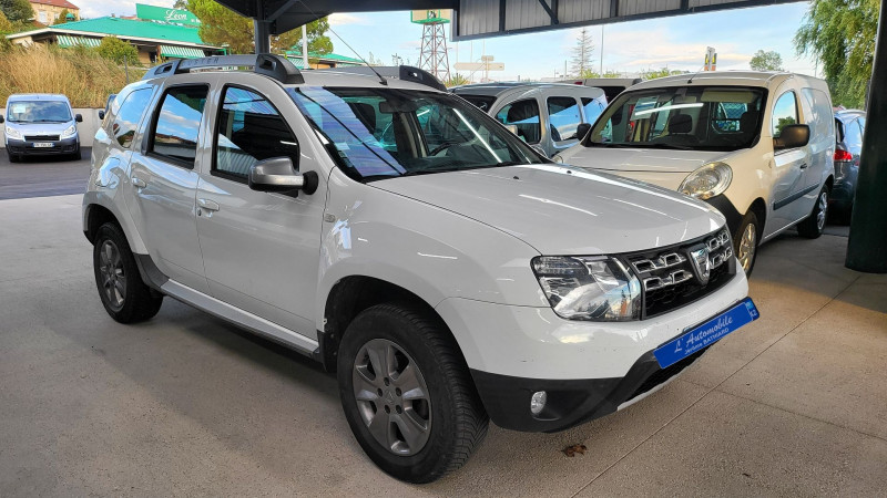 Photo 8 de l'offre de DACIA DUSTER 1.5 DCI 110CH PRESTIGE 4X4 à 14990€ chez L'Automobile Jérôme BATHIARD