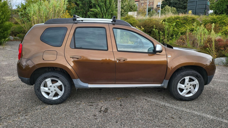 Photo 9 de l'offre de DACIA DUSTER 1.5 DCI 110CH FAP LAUREATE 4X4 à 11790€ chez L'Automobile Jérôme BATHIARD