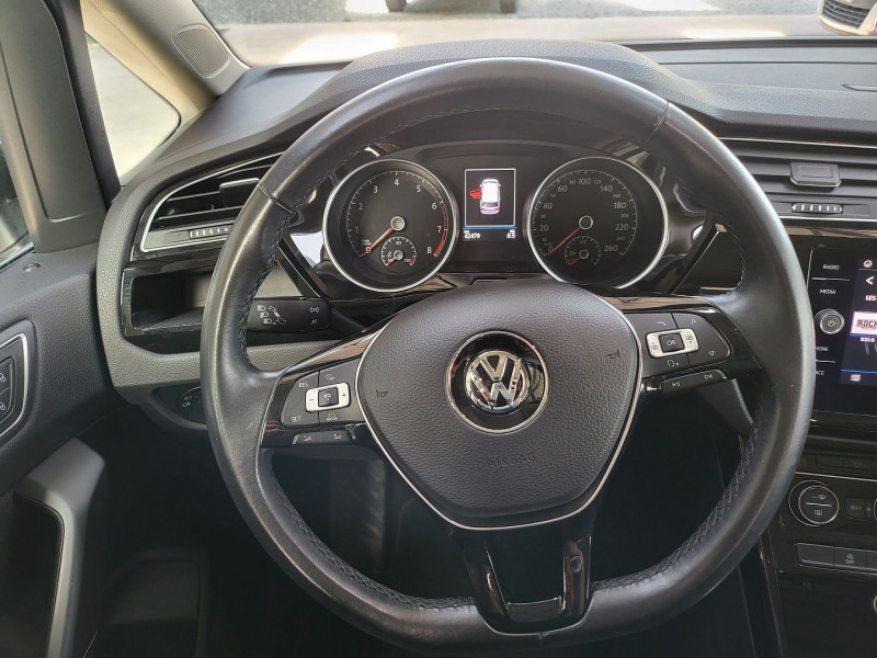 Photo 17 de l'offre de VOLKSWAGEN TOURAN 1.8 TSI 180 DSG7 à 28290€ chez L'Automobile Jérôme BATHIARD