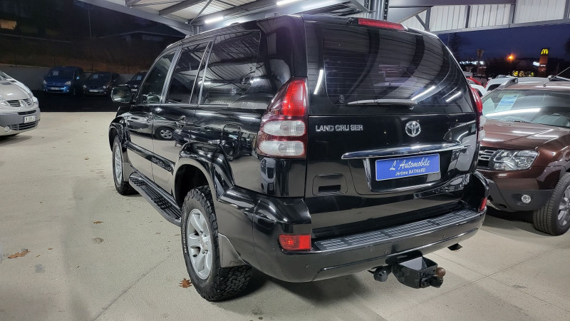 Photo 8 de l'offre de TOYOTA LAND CRUISER 173 D-4D VXE 5P à 20290€ chez L'Automobile Jérôme BATHIARD