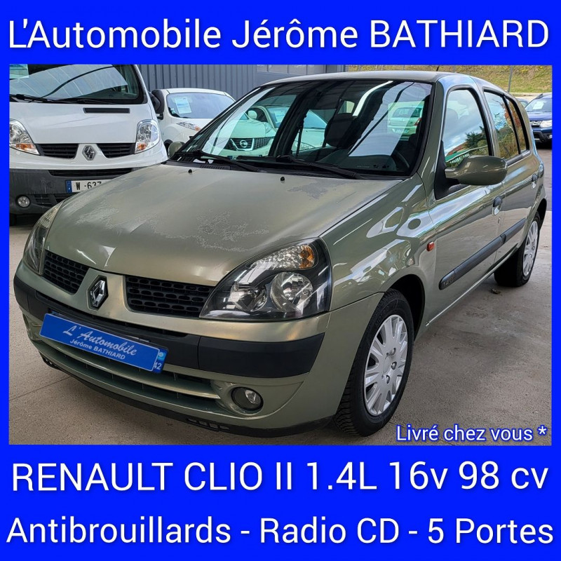 Renault CLIO II 1.4 16V 98CH EXPRESSION 5P Essence BEIGE Occasion à vendre