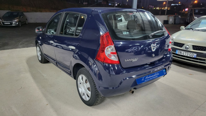 Photo 12 de l'offre de DACIA SANDERO 1.4 MPI 75CH GPL AMBIANCE à 4990€ chez L'Automobile Jérôme BATHIARD