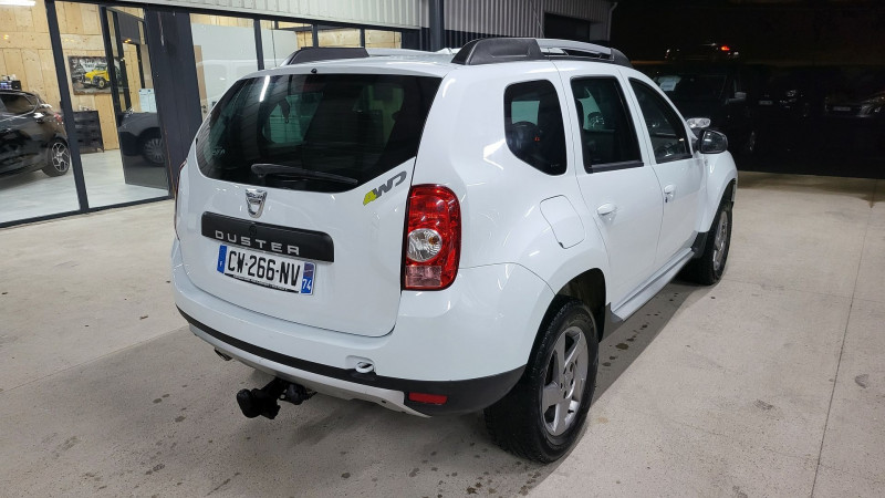 Photo 12 de l'offre de DACIA DUSTER 1.5 DCI 110CH FAP PRESTIGE 4X4 à 13790€ chez L'Automobile Jérôme BATHIARD