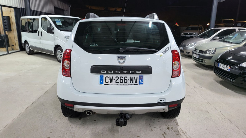 Photo 13 de l'offre de DACIA DUSTER 1.5 DCI 110CH FAP PRESTIGE 4X4 à 13790€ chez L'Automobile Jérôme BATHIARD