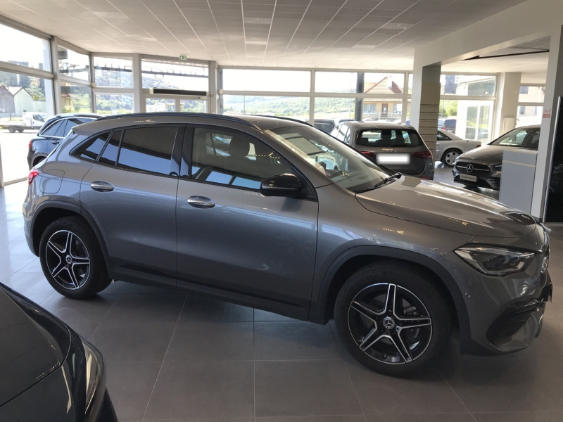 Photo 9 de l'offre de MERCEDES-BENZ GLA 250 e 160+102ch AMG Line 8G-DCT à 47800€ chez Garage Aubin