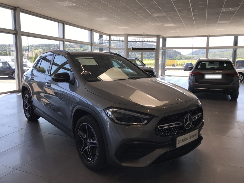 Photo 2 de l'offre de MERCEDES-BENZ GLA 250 e 160+102ch AMG Line 8G-DCT à 47800€ chez Garage Aubin