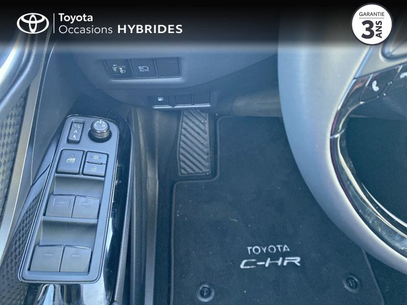Photo 21 de l'offre de TOYOTA C-HR 122h Edition 2WD E-CVT MY22 à 30750€ chez Horizon Concarneau