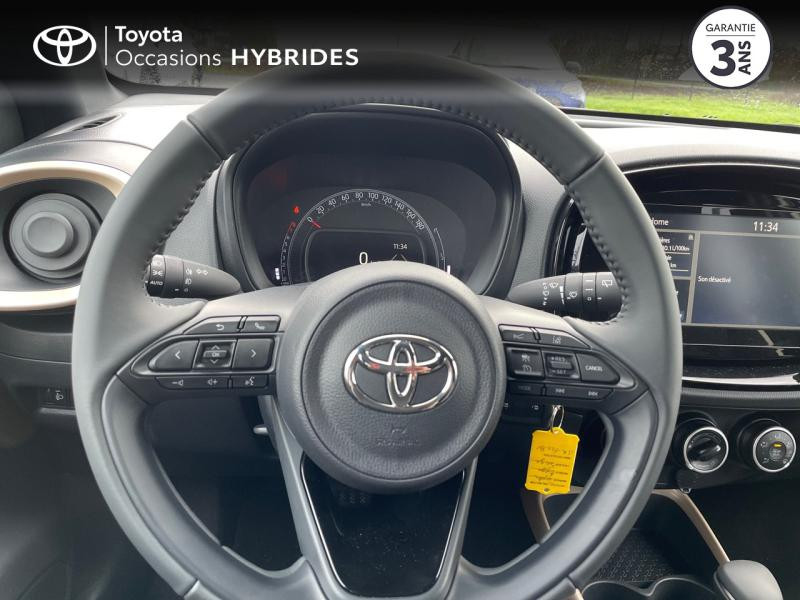 Photo 13 de l'offre de TOYOTA Aygo X 1.0 VVT-i 72ch Design S-CVT à 17690€ chez Horizon Concarneau