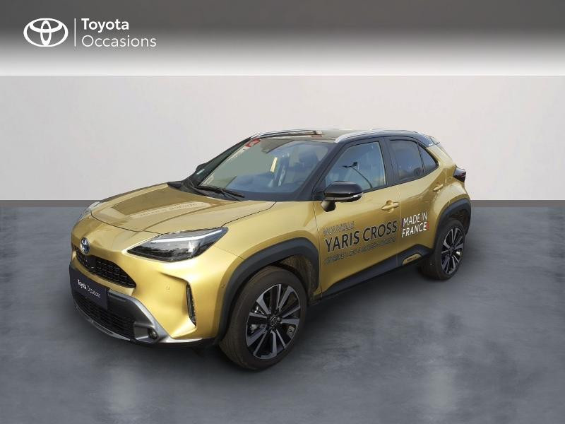 Toyota Yaris Cross 116h Première AWD-i Hybride : Essence/Electrique Noir Occasion à vendre