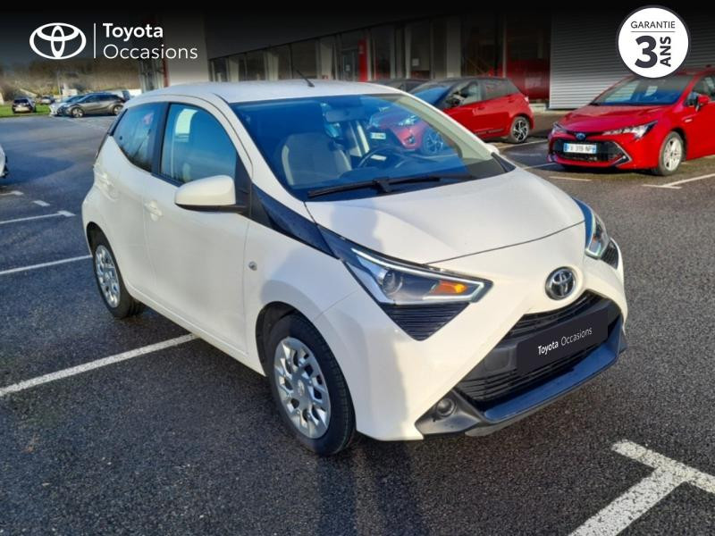 Photo 19 de l'offre de TOYOTA Aygo 1.0 VVT-i 69ch x-play 5p à 11490€ chez Horizon Quimper