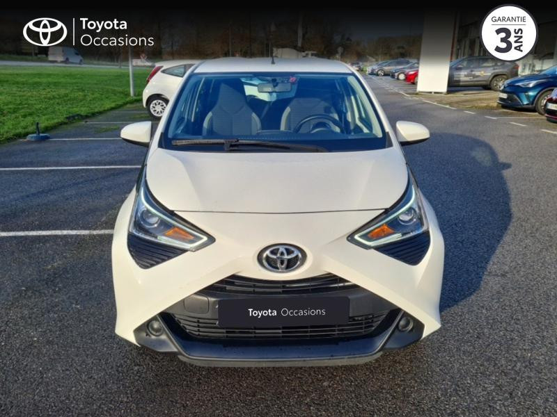 Photo 27 de l'offre de TOYOTA Aygo 1.0 VVT-i 69ch x-play 5p à 11490€ chez Horizon Quimper