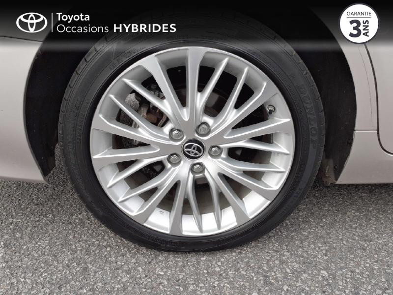 Photo 16 de l'offre de TOYOTA Camry 2.5 Hybride 218ch Design MC21 à 35900€ chez Horizon Quimper