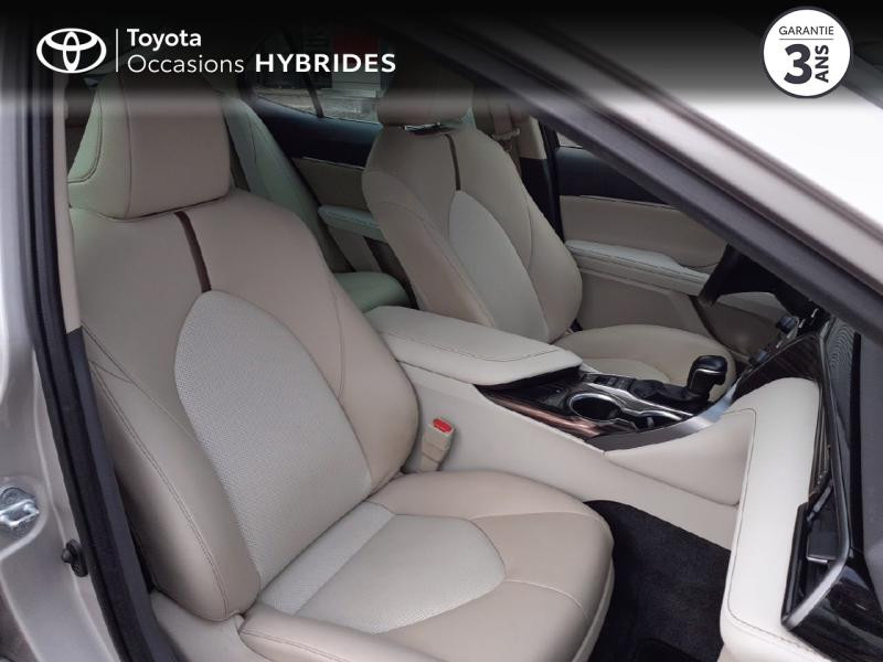 Photo 6 de l'offre de TOYOTA Camry 2.5 Hybride 218ch Design MC21 à 35900€ chez Horizon Quimper